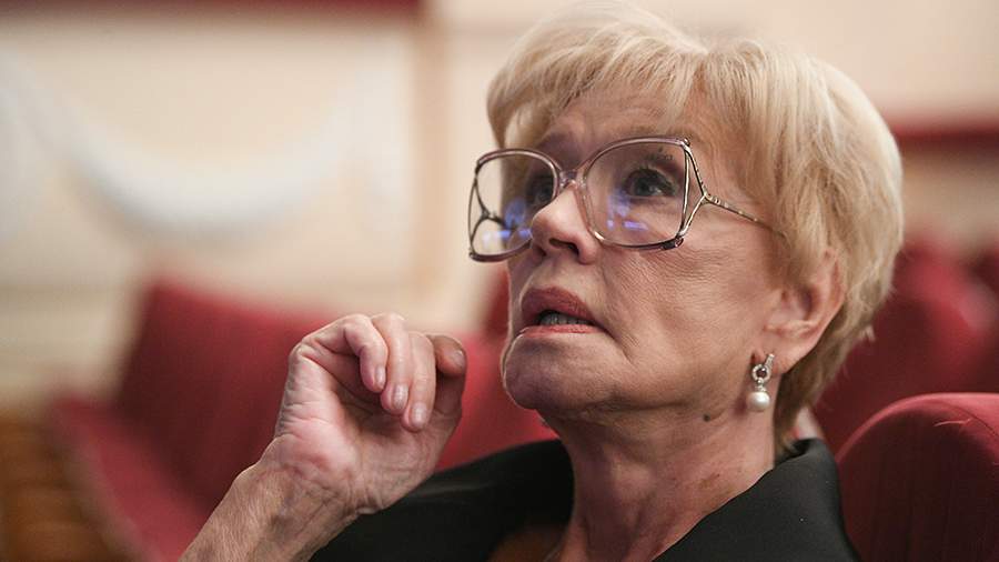 Ichki kiyimdagi semiz eshaklarning fotosuratlari